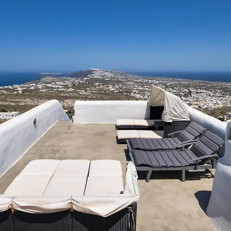 Historical Santa Croce * Pírgosz