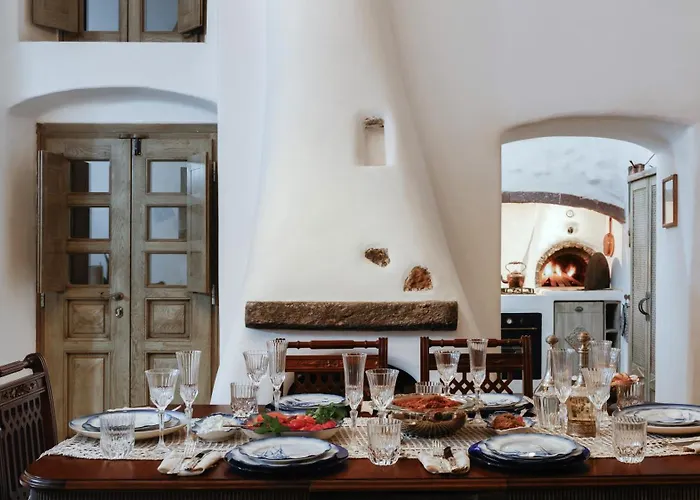 Historical Santa Croce * Pírgosz